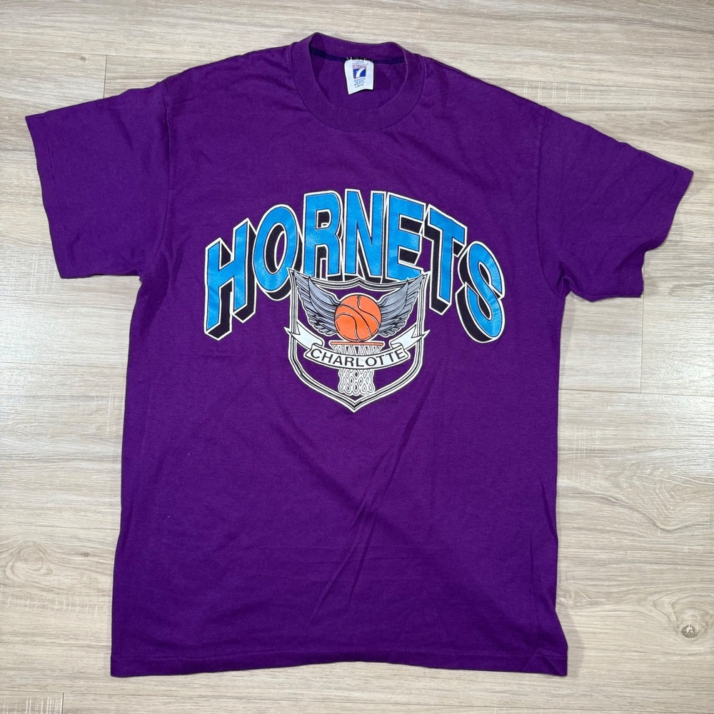 Vintage 90s Logo 7 Charlotte Hornets NBA Basketball Tee Single Stitch Mens Large